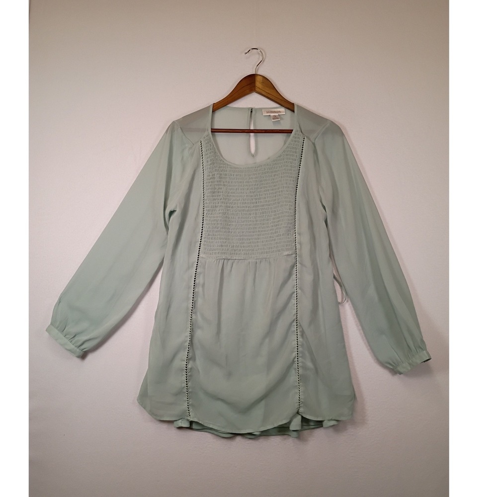 Boho Motherhood Maternity Womens Large Mint Green Smocked Lace Tunic Blouse